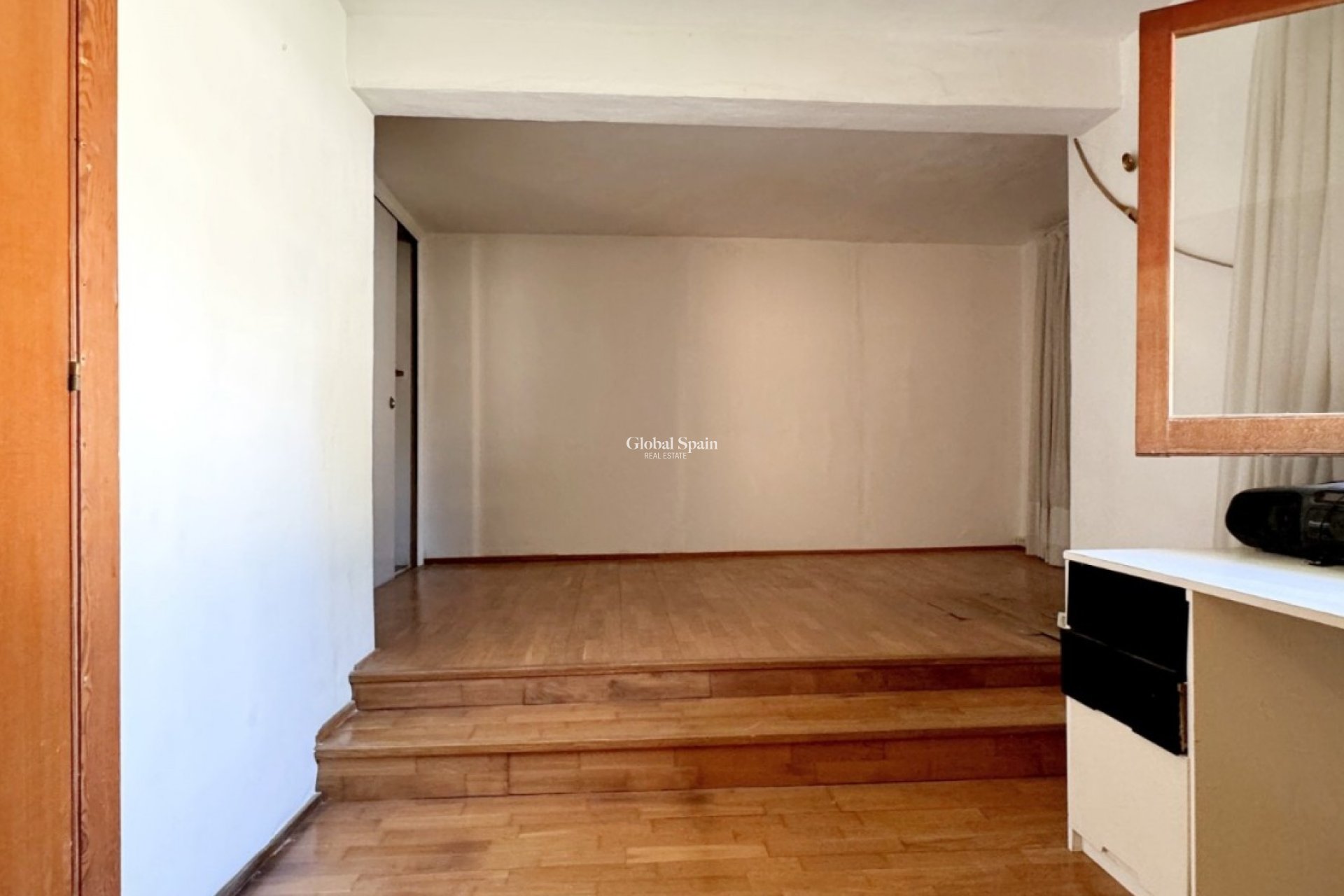 Resale - Villa -
ORIHUELA COSTA - La Zenia