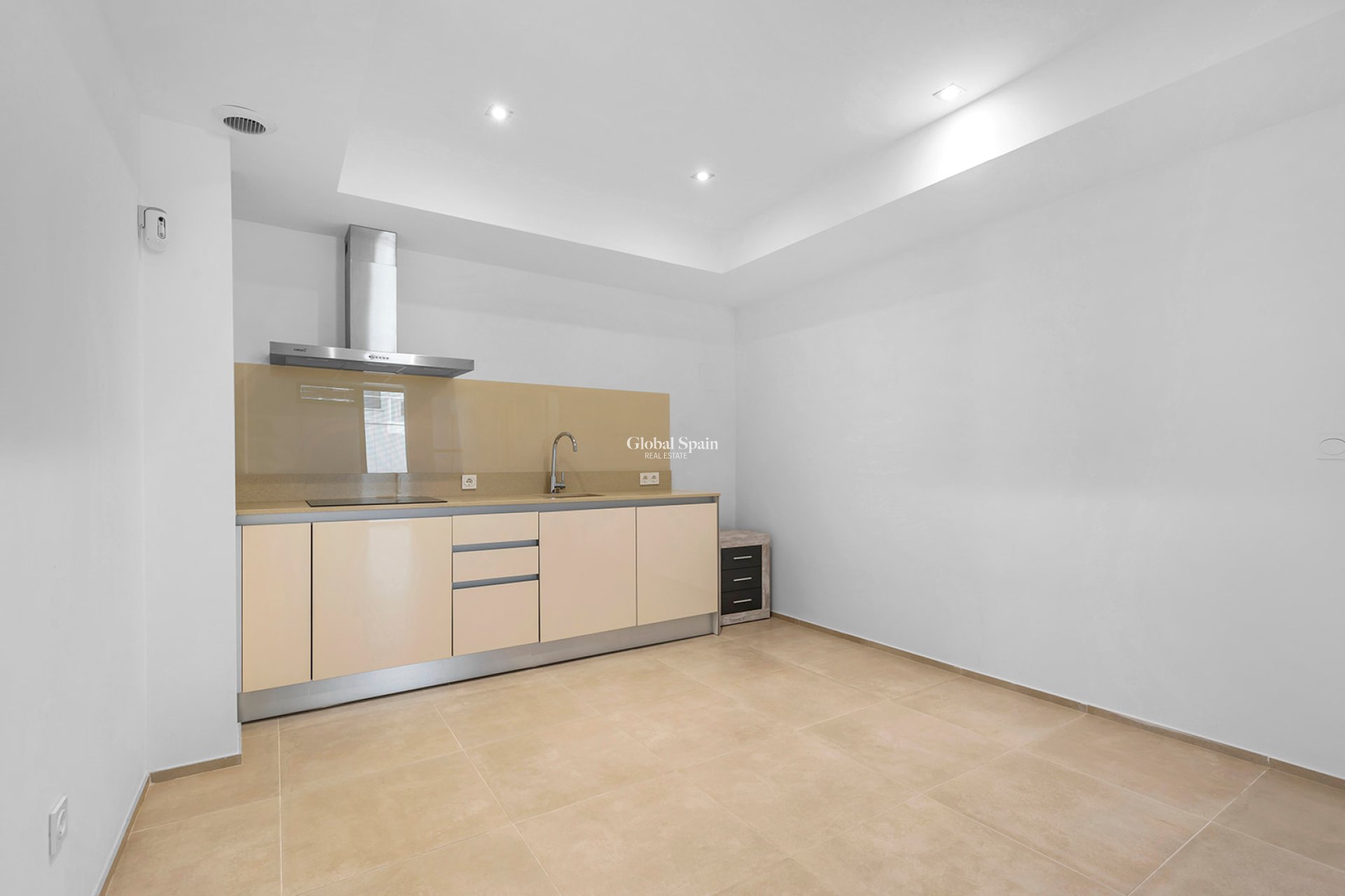 Resale - Villa -
ORIHUELA COSTA - La Zenia