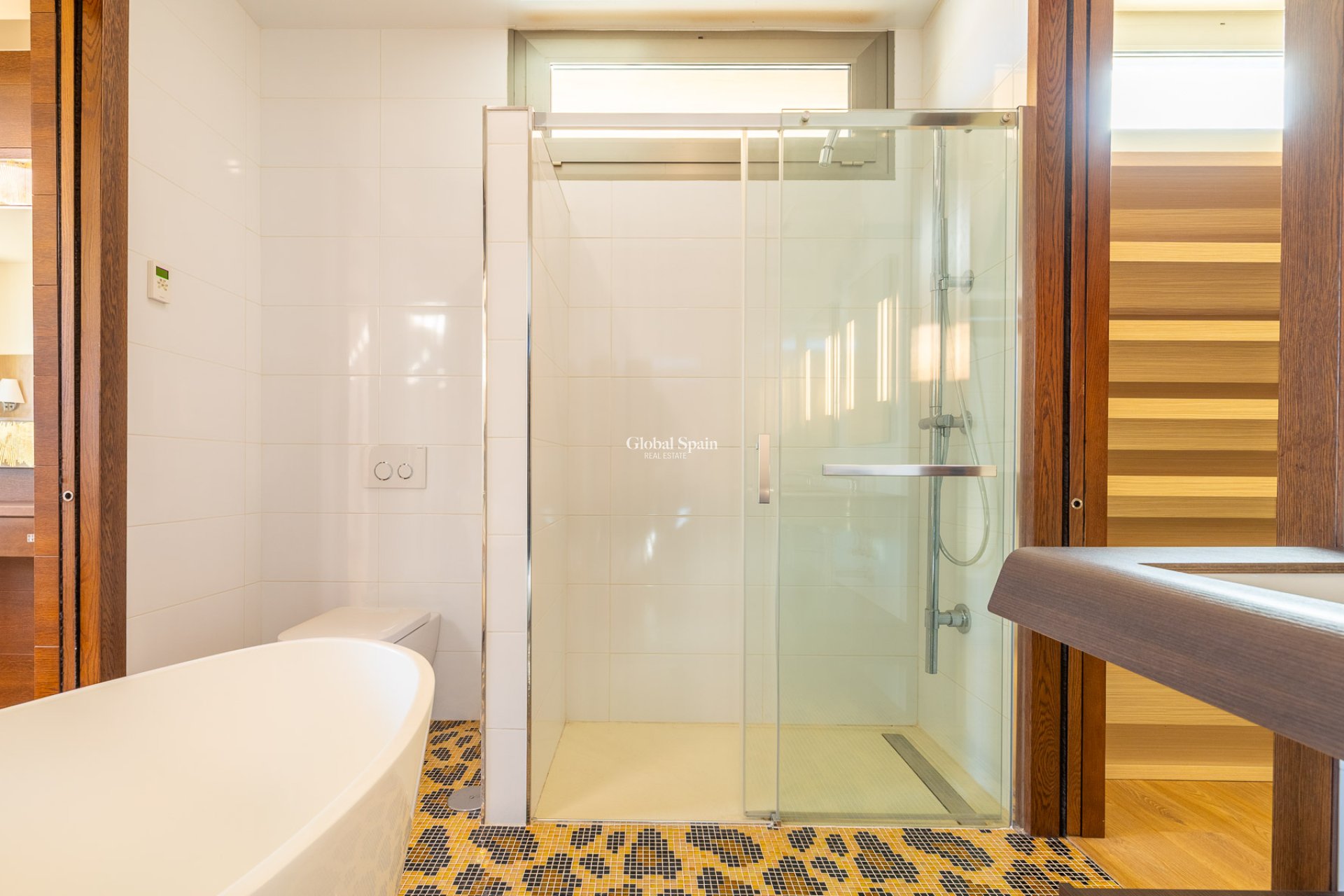 Resale - Villa -
ORIHUELA COSTA - La Zenia