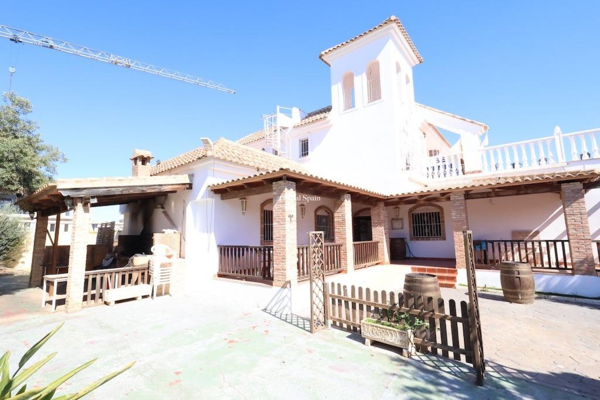 Resale - Villa -
ORIHUELA COSTA - La Zenia