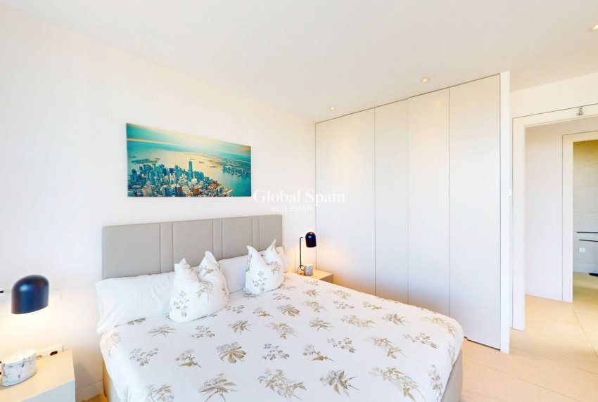 Resale - VILLA -
ORIHUELA COSTA - Las Colinas Golf