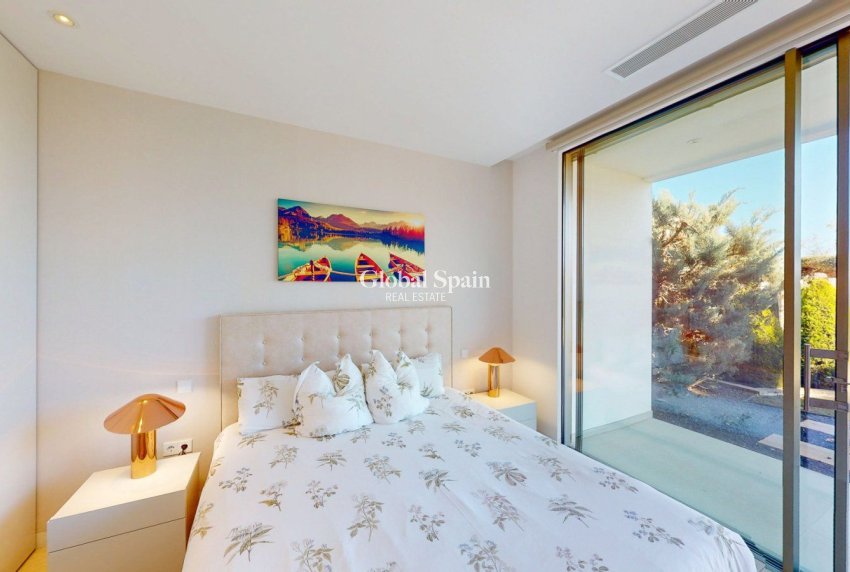 Resale - VILLA -
ORIHUELA COSTA - Las Colinas Golf