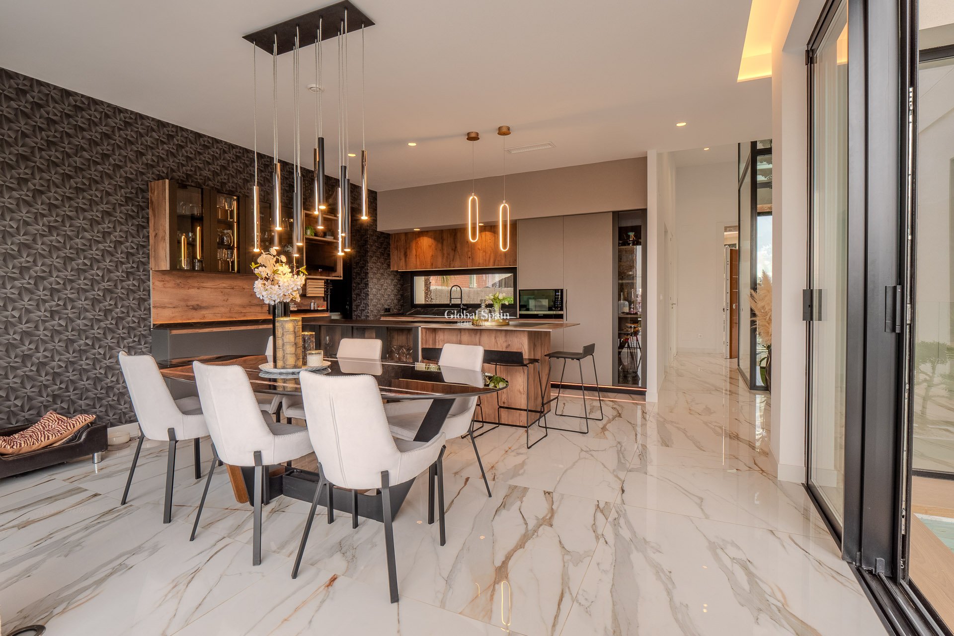 Resale - Villa -
ORIHUELA COSTA - Las Colinas Golf