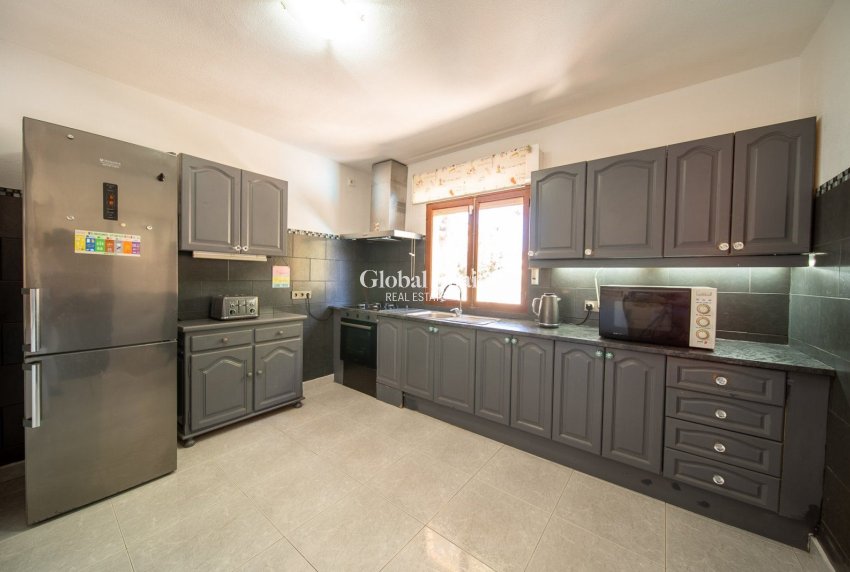 Resale - Villa -
ORIHUELA COSTA - Las Filipinas