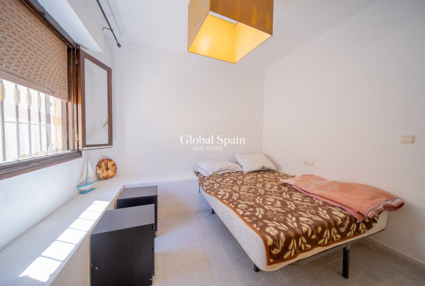 Resale - Villa -
ORIHUELA COSTA - Las Filipinas