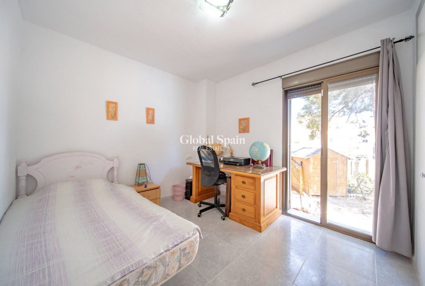 Resale - Villa -
ORIHUELA COSTA - Las Filipinas