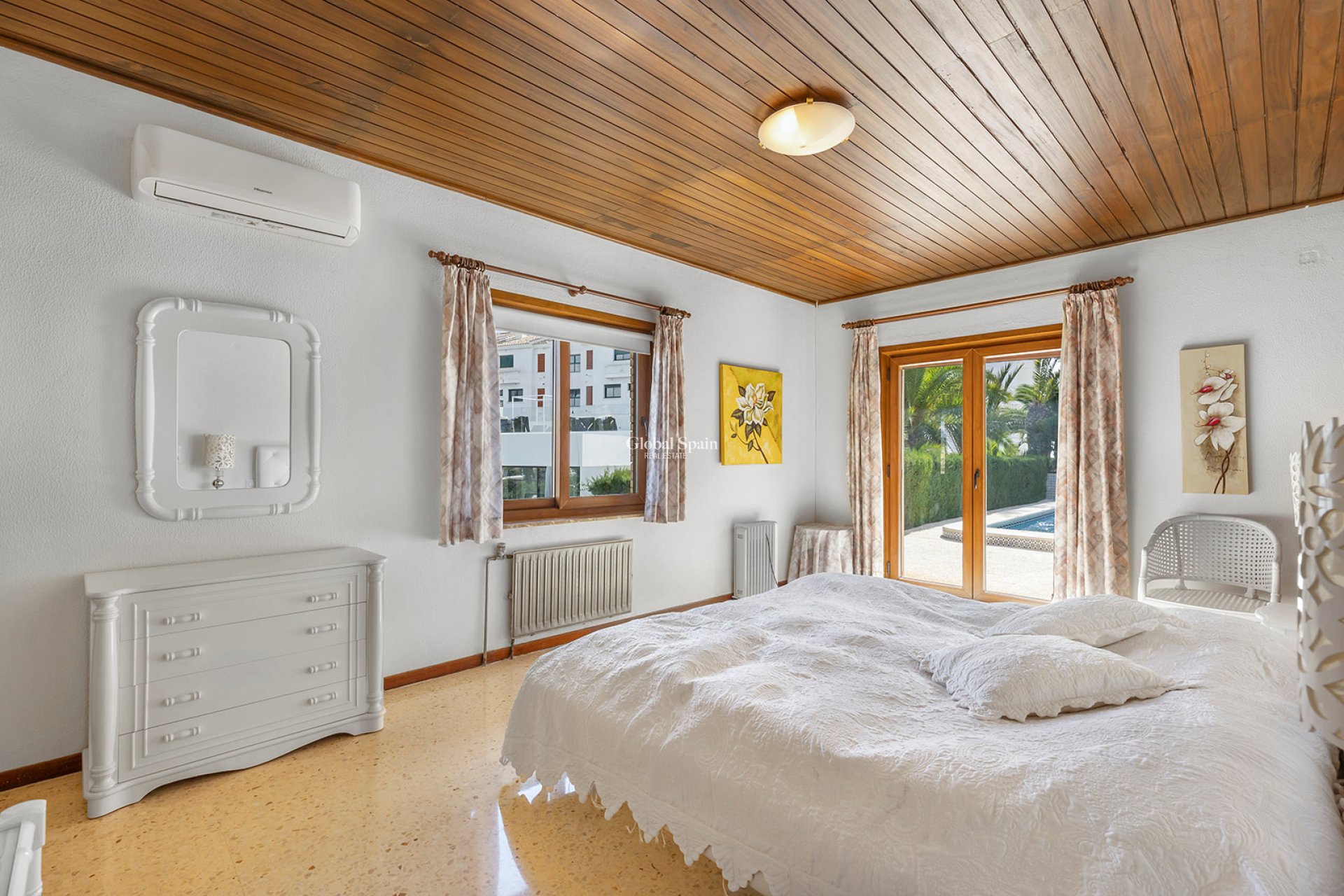 Resale - Villa -
ORIHUELA COSTA - Las Filipinas