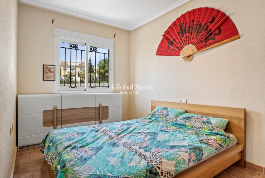 Resale - VILLA -
ORIHUELA COSTA - Las Filipinas