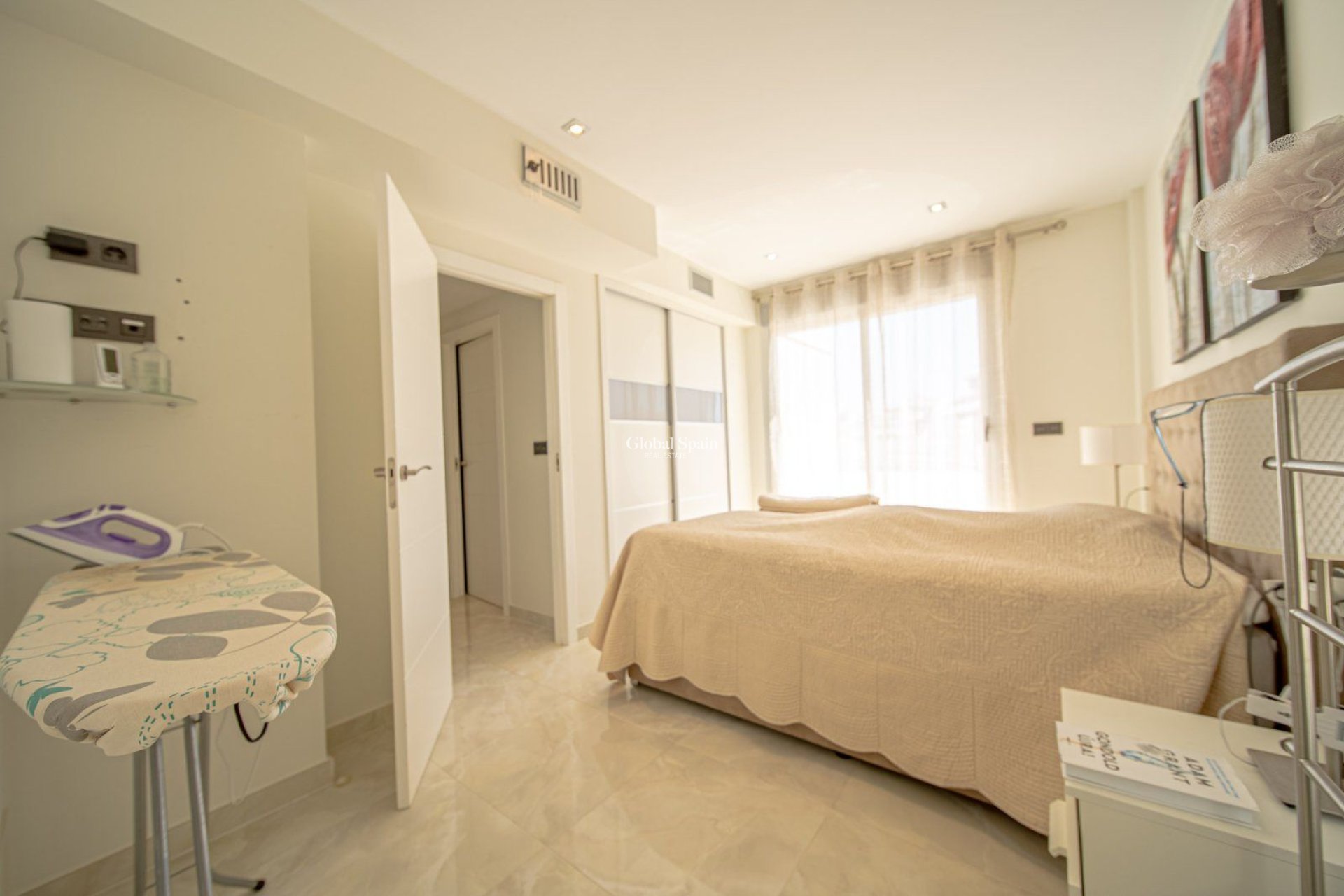 Resale - Villa -
ORIHUELA COSTA - Lomas de Cabo Roig