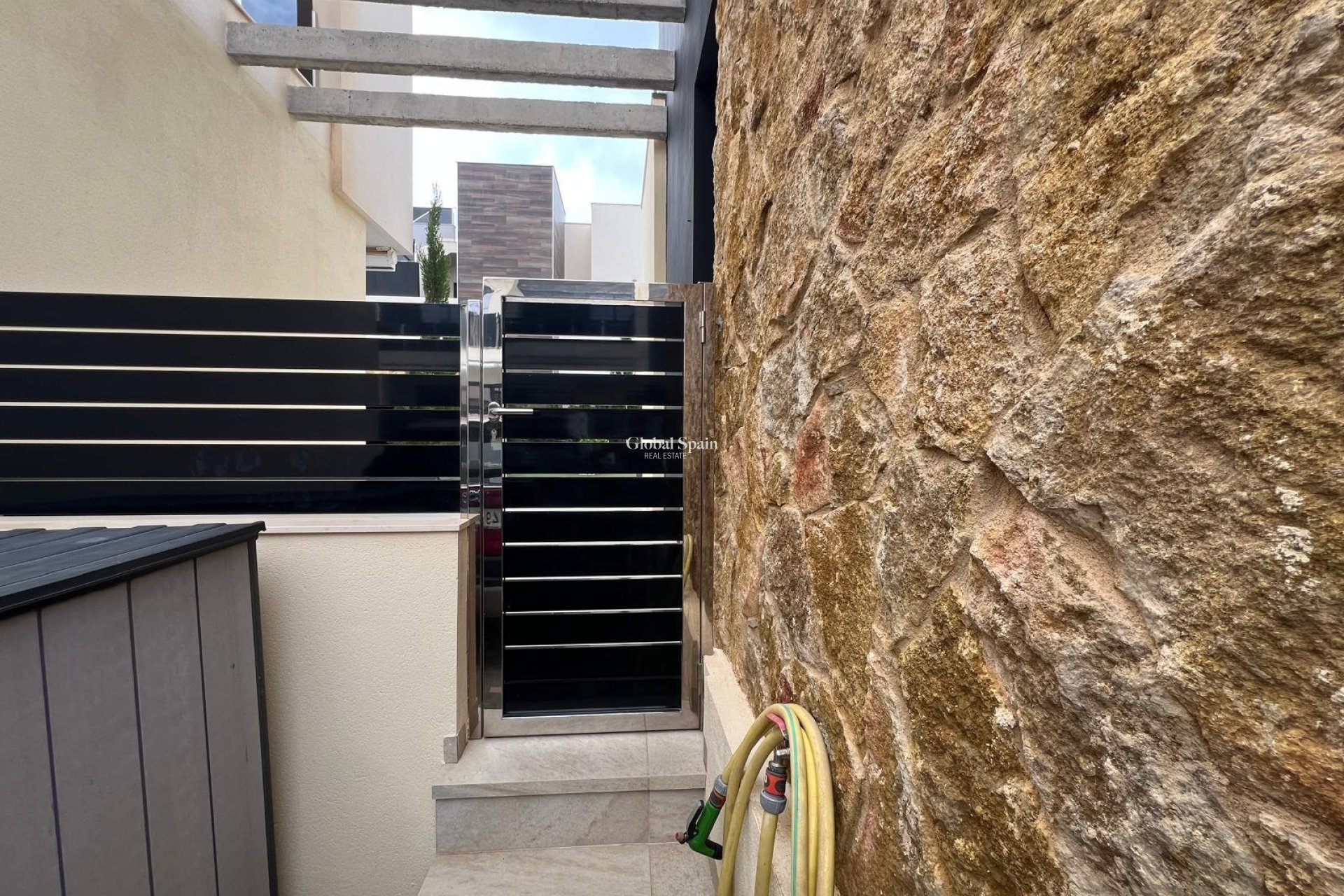 Resale - VILLA -
ORIHUELA COSTA - Lomas de Cabo Roig