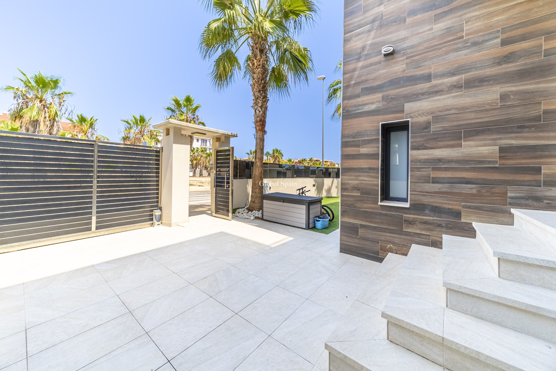 Resale - Villa -
ORIHUELA COSTA - Lomas de Cabo Roig