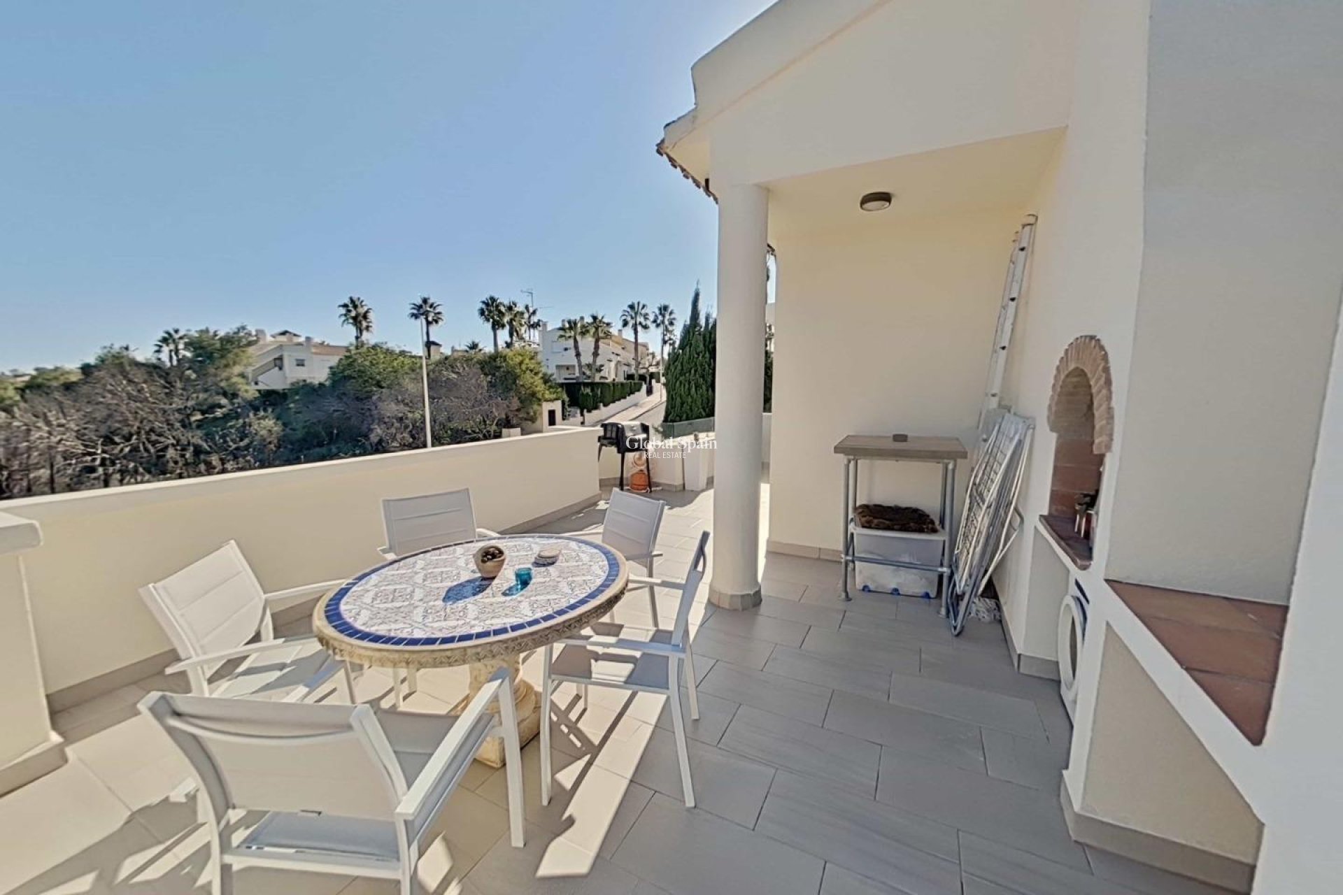 Resale - VILLA -
ORIHUELA COSTA - Lomas de Campoamor-Las Ramblas