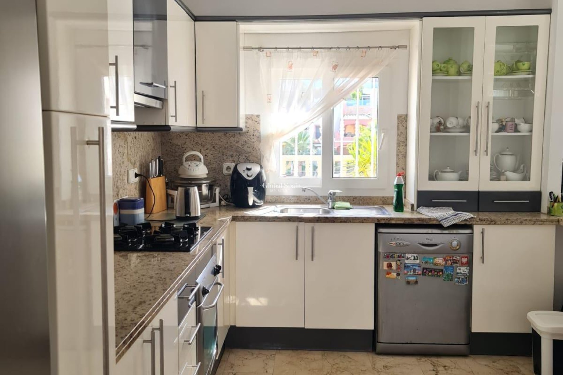 Resale - VILLA -
ORIHUELA COSTA - Lomas De Campoamor-las Ramblas