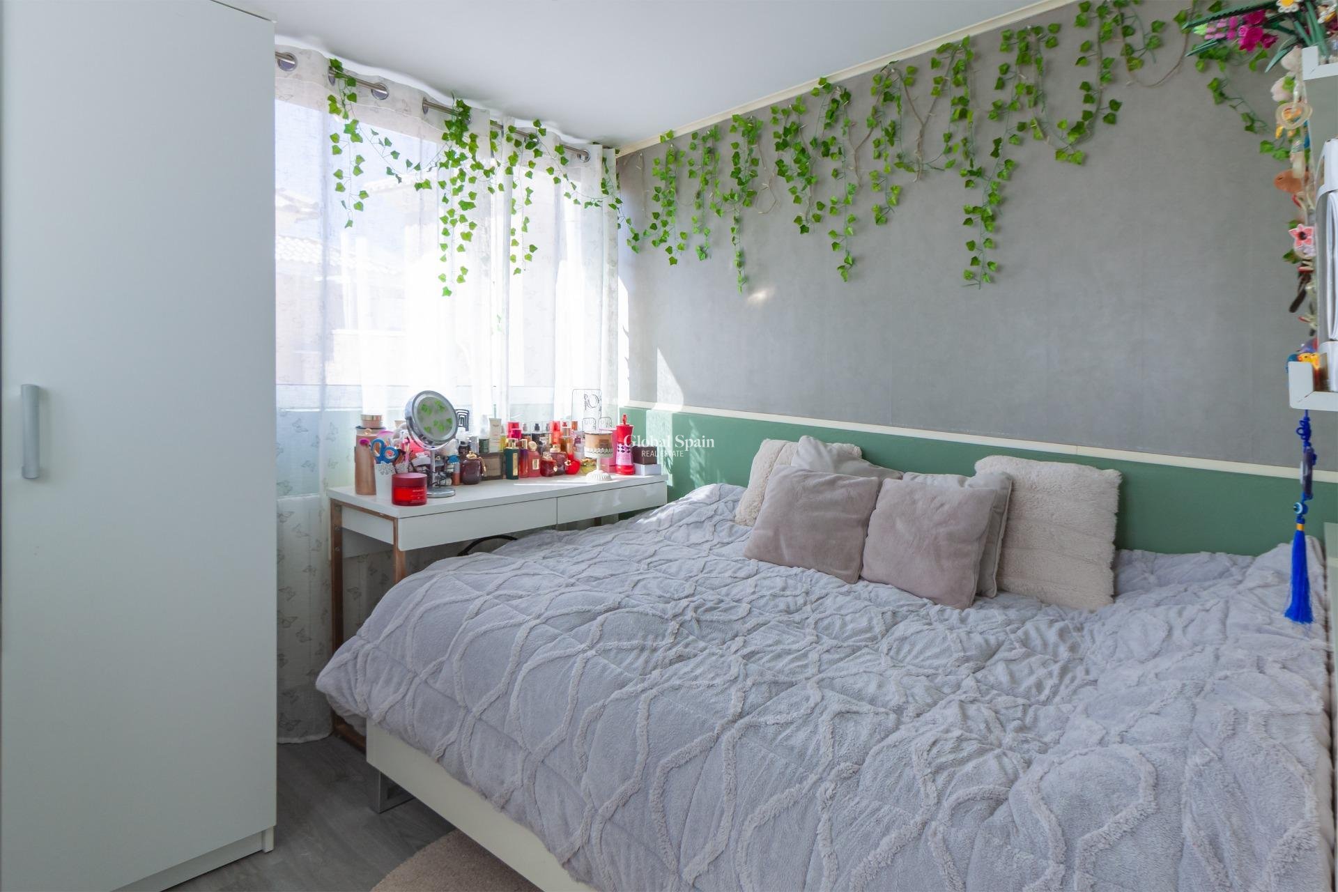 Resale - VILLA -
ORIHUELA COSTA - Los Almendros-la Florida