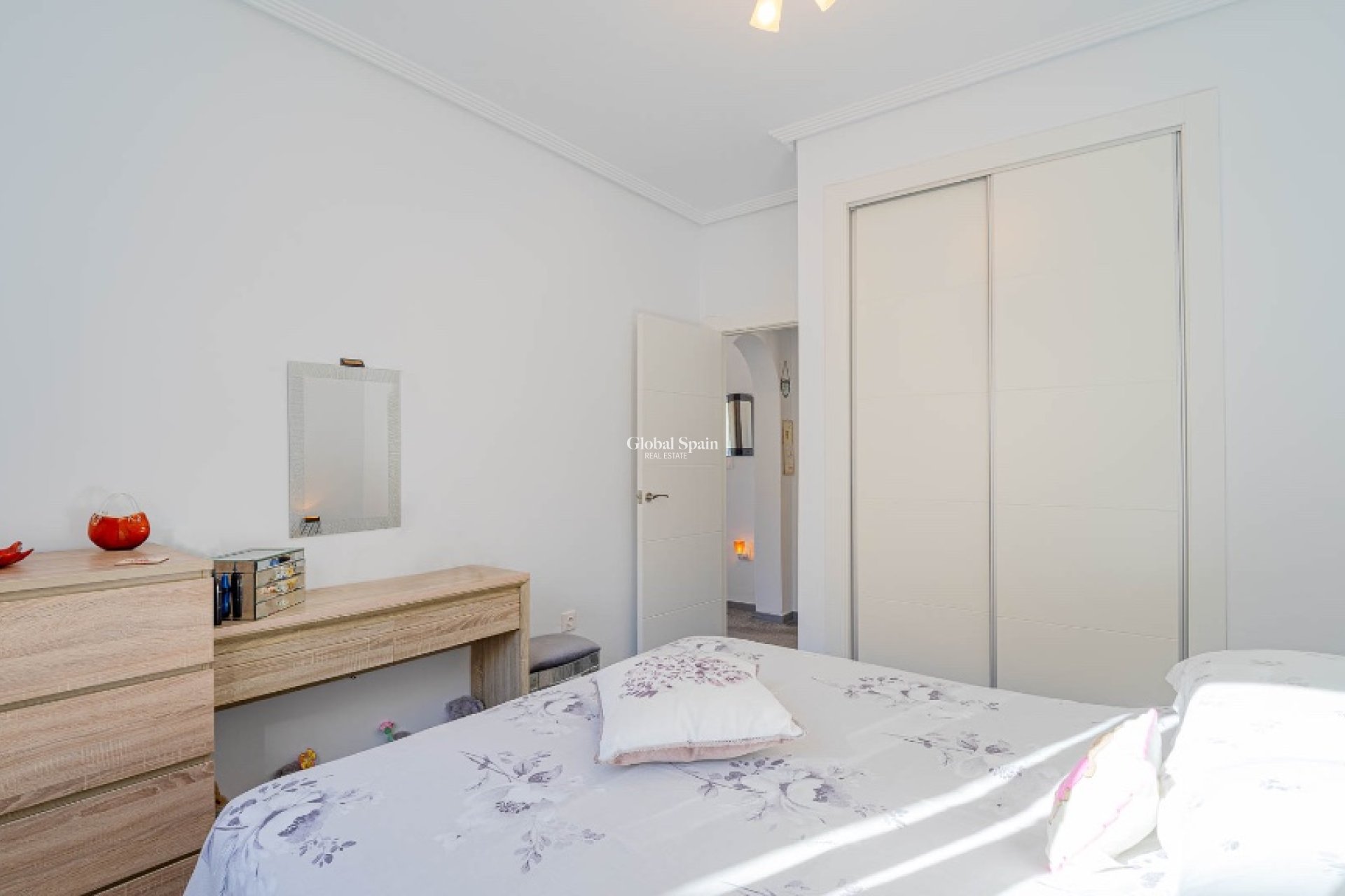 Resale - Villa -
ORIHUELA COSTA - LOS BALCONES - LOS ALTOS