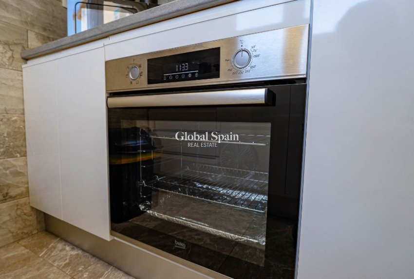 Resale - Villa -
ORIHUELA COSTA - LOS BALCONES - LOS ALTOS