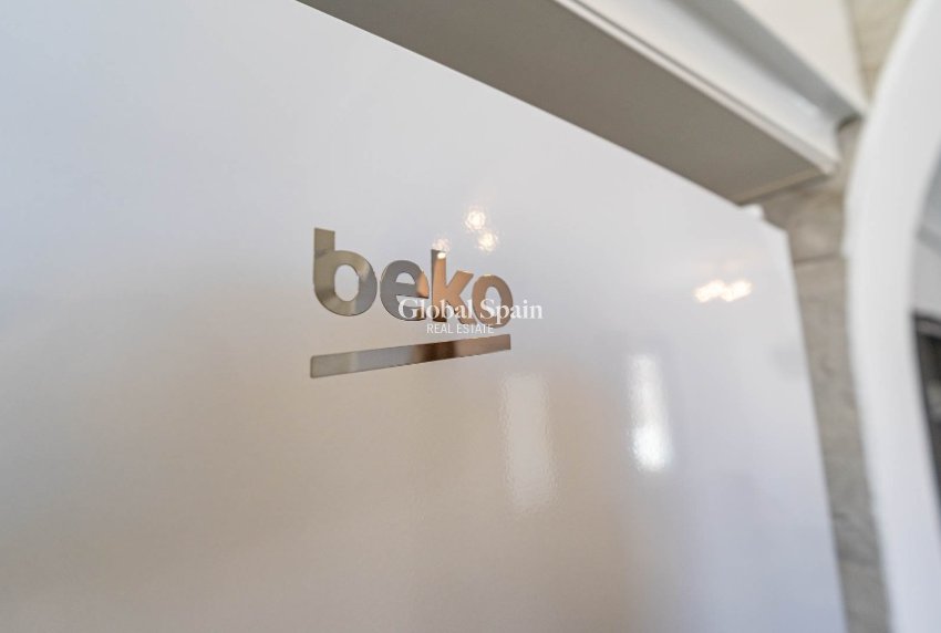 Resale - Villa -
ORIHUELA COSTA - LOS BALCONES - LOS ALTOS