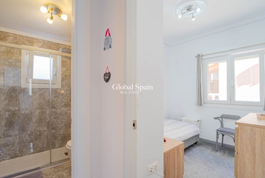 Resale - Villa -
ORIHUELA COSTA - LOS BALCONES - LOS ALTOS