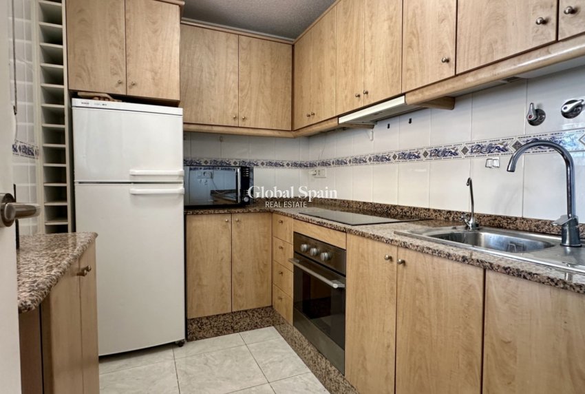 Resale - VILLA -
ORIHUELA COSTA - LOS BALCONES - LOS ALTOS