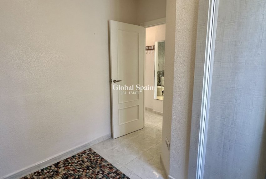 Resale - VILLA -
ORIHUELA COSTA - LOS BALCONES - LOS ALTOS