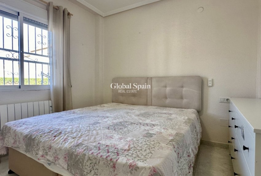 Resale - VILLA -
ORIHUELA COSTA - LOS BALCONES - LOS ALTOS