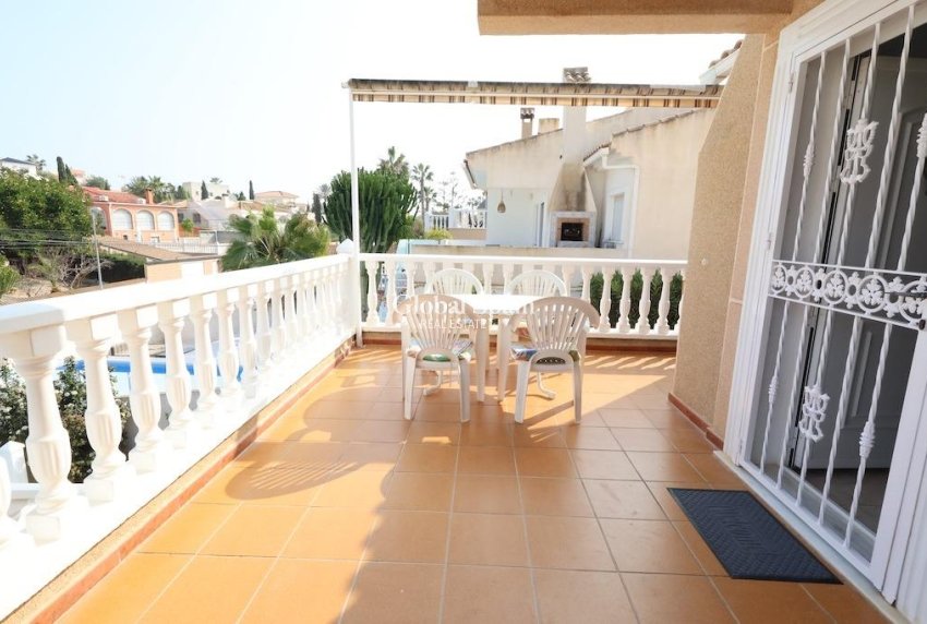Resale - Villa -
ORIHUELA COSTA - Los Balcones