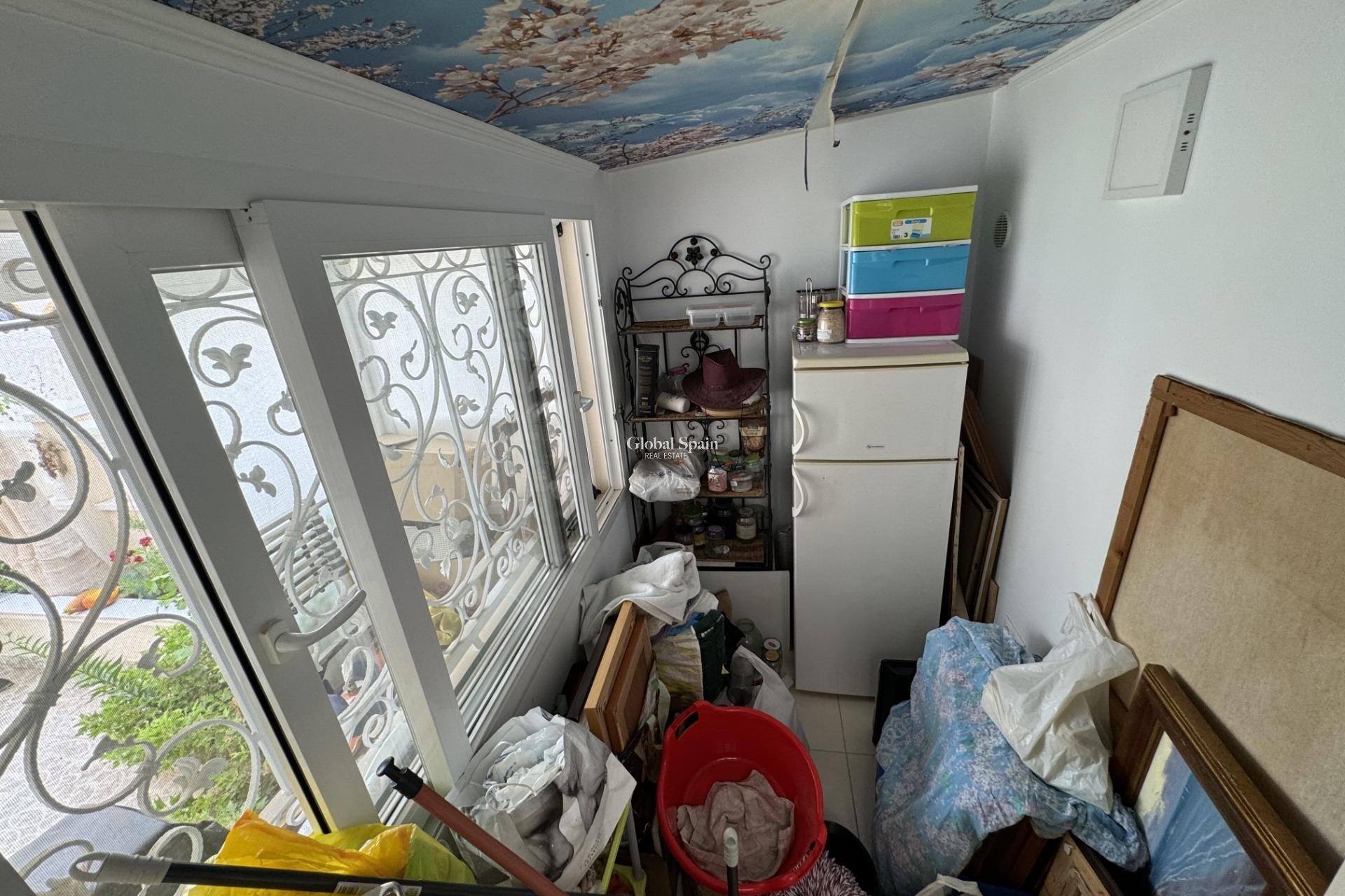 Resale - VILLA -
ORIHUELA COSTA - Los Dolses