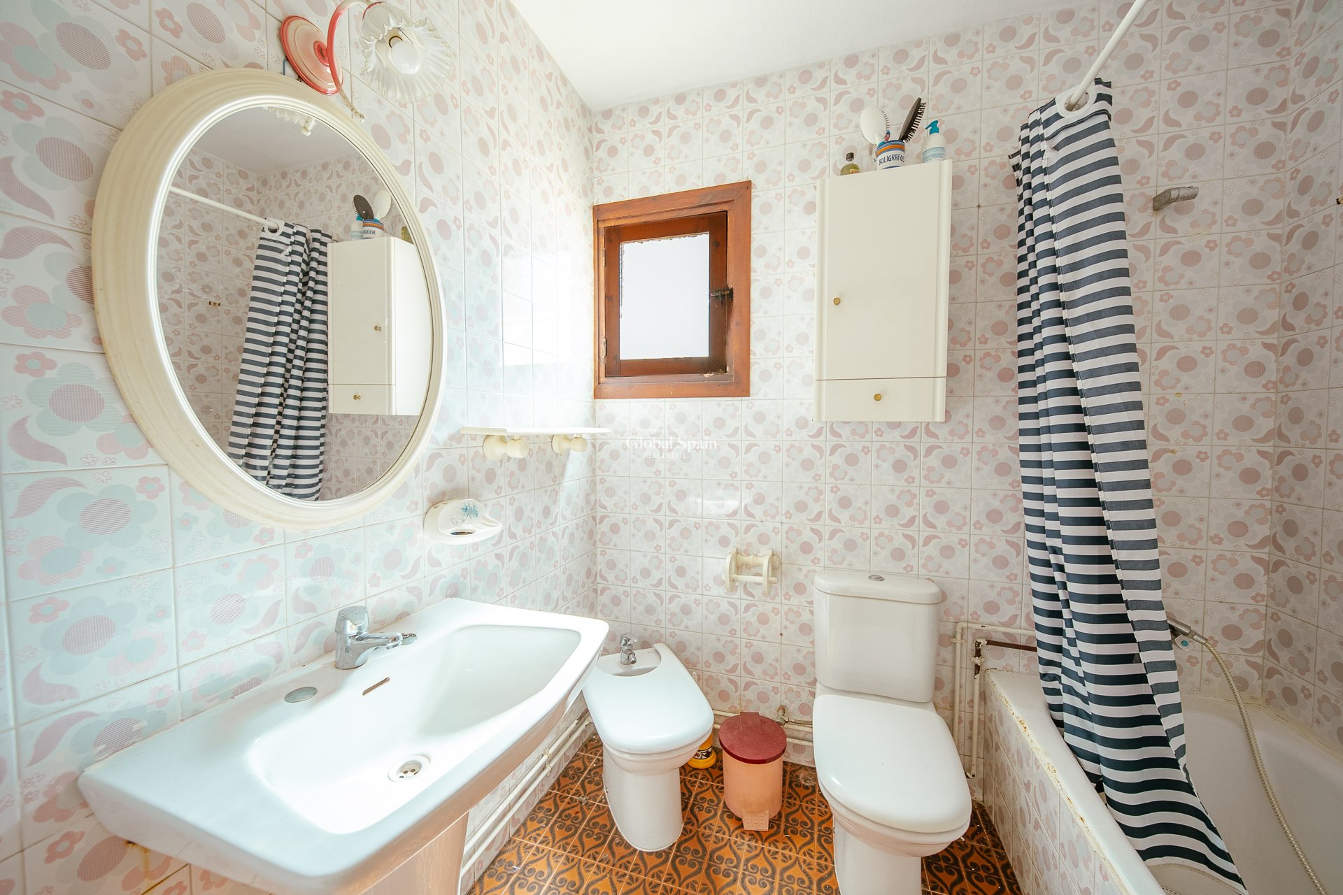 Resale - Villa -
ORIHUELA COSTA - Playa Flamenca