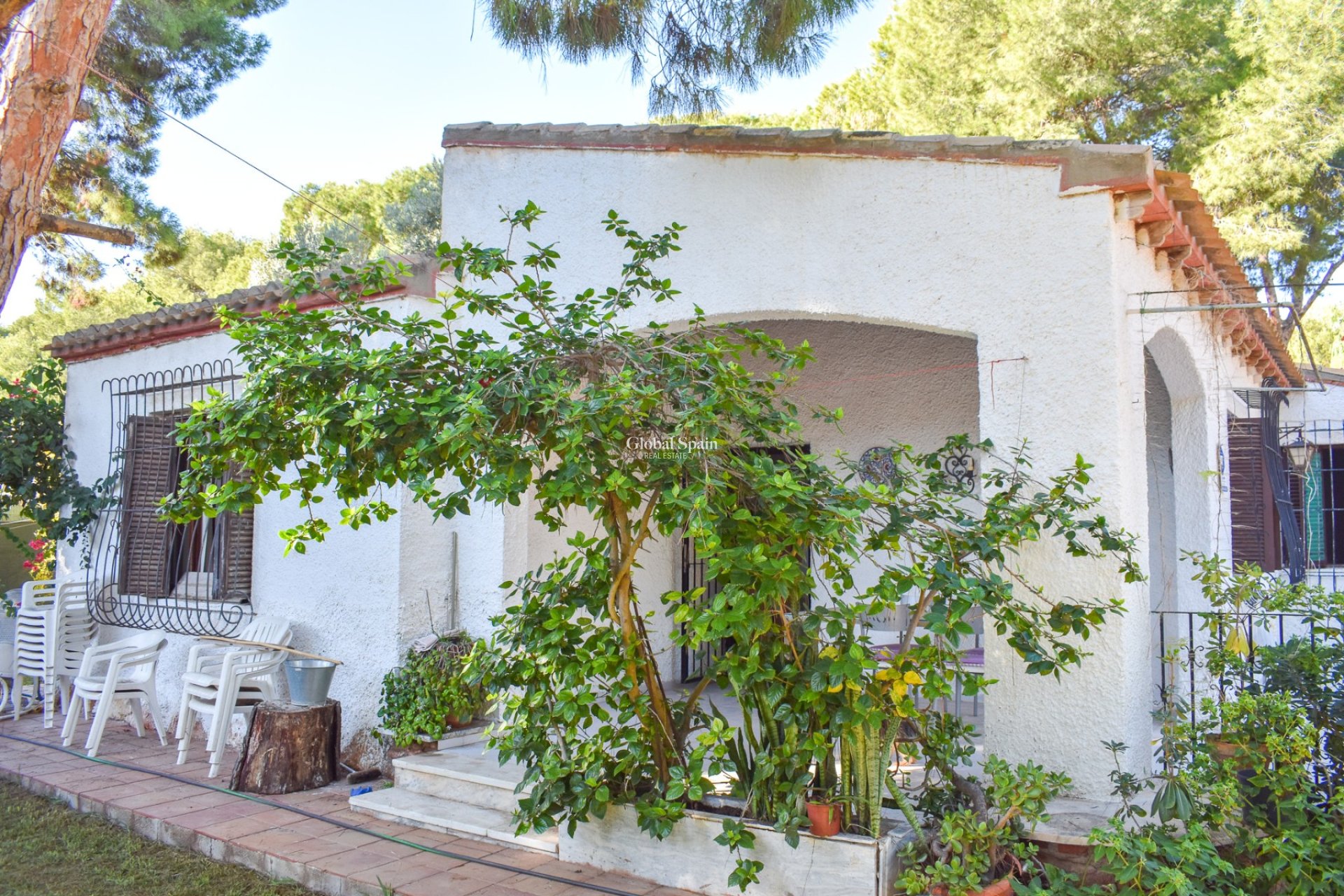 Resale - VILLA -
ORIHUELA COSTA - Punta Prima
