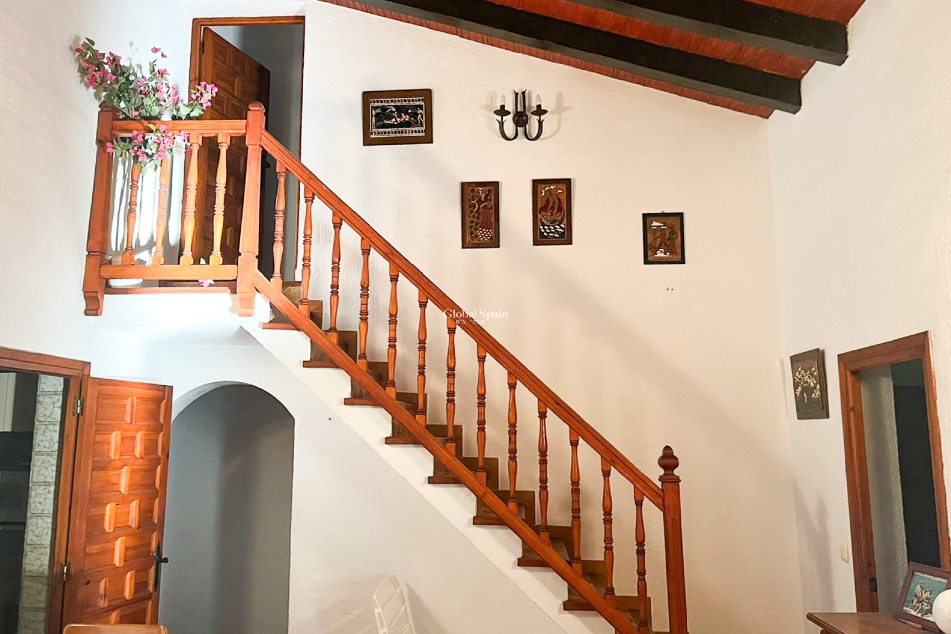 Resale - VILLA -
ORIHUELA COSTA - Punta Prima