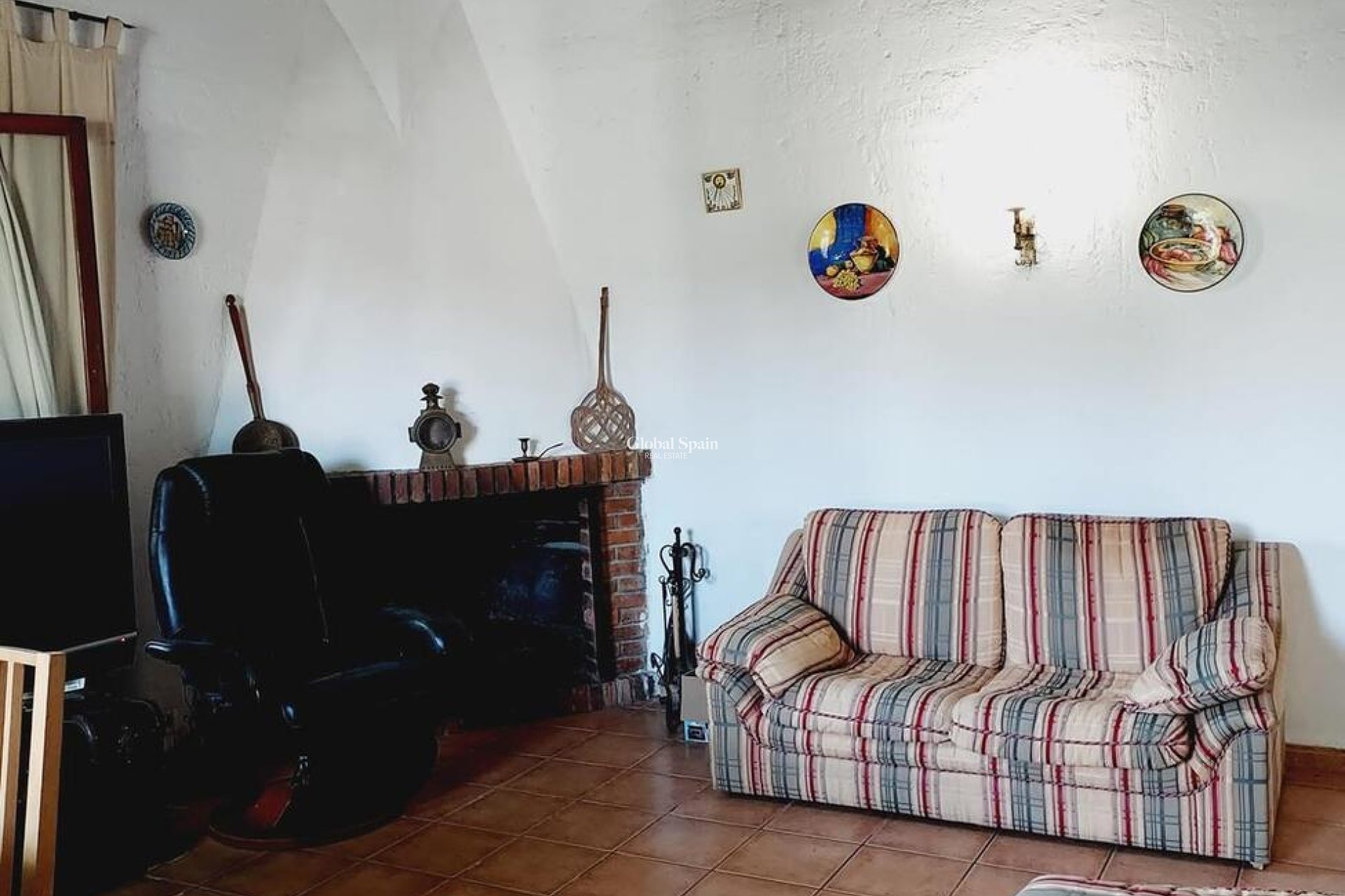 Resale - VILLA -
ORIHUELA COSTA - Punta Prima