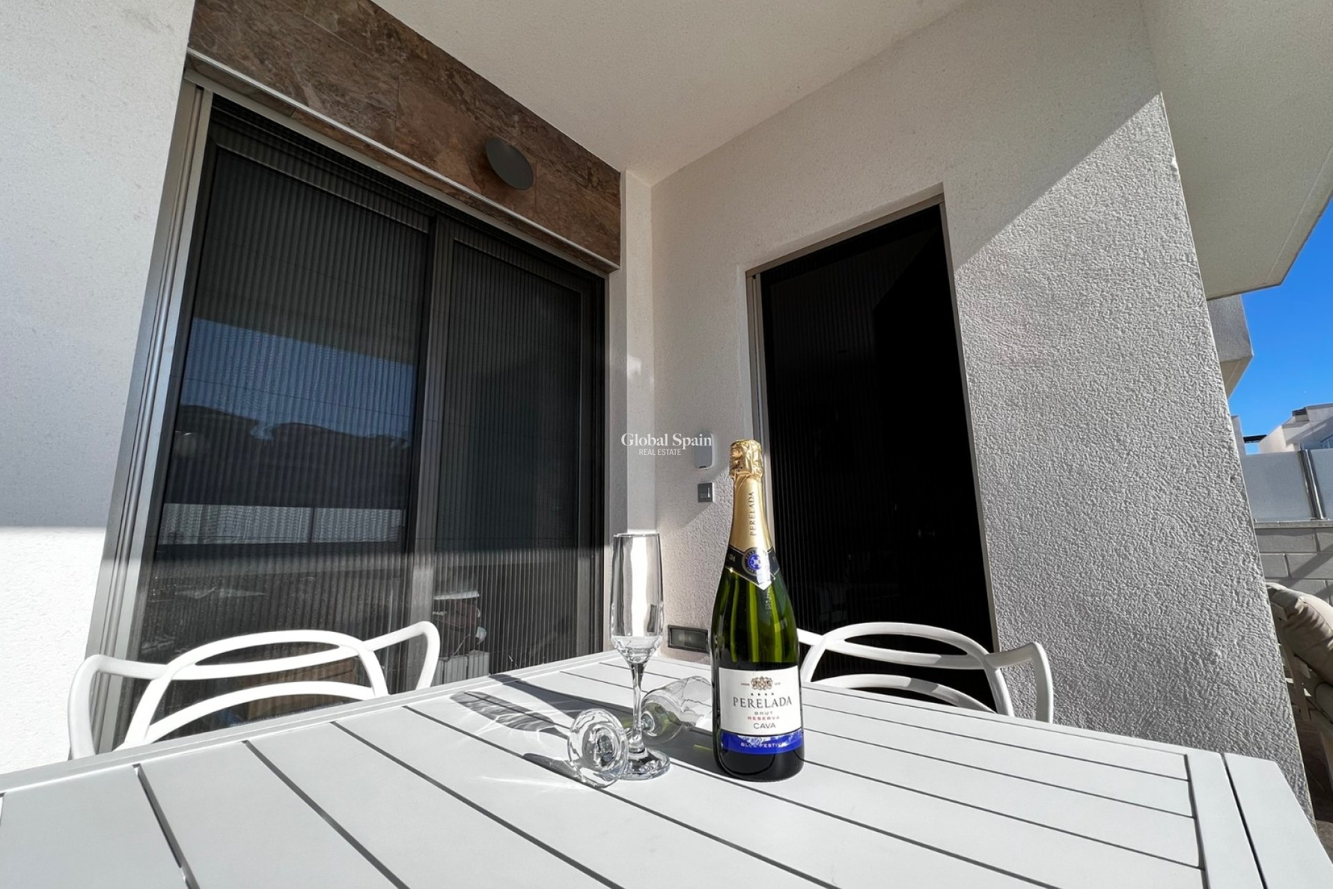 Resale - VILLA -
ORIHUELA COSTA - Villa Martin