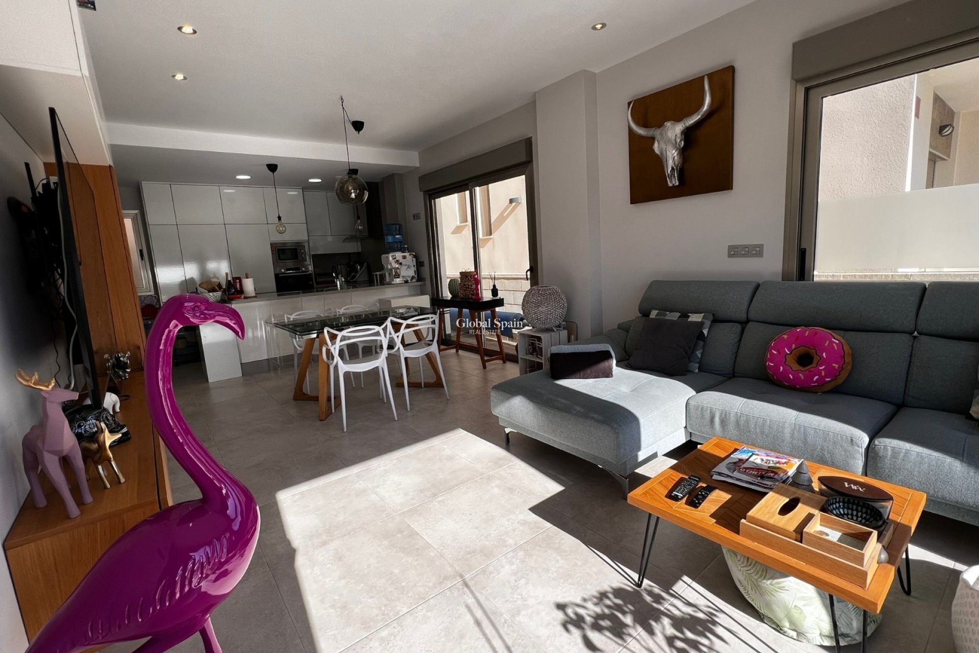 Resale - VILLA -
ORIHUELA COSTA - Villa Martin