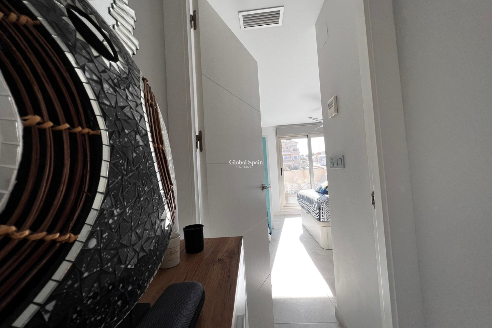 Resale - VILLA -
ORIHUELA COSTA - Villa Martin