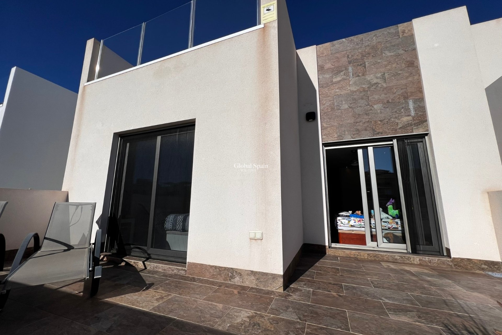 Resale - VILLA -
ORIHUELA COSTA - Villa Martin
