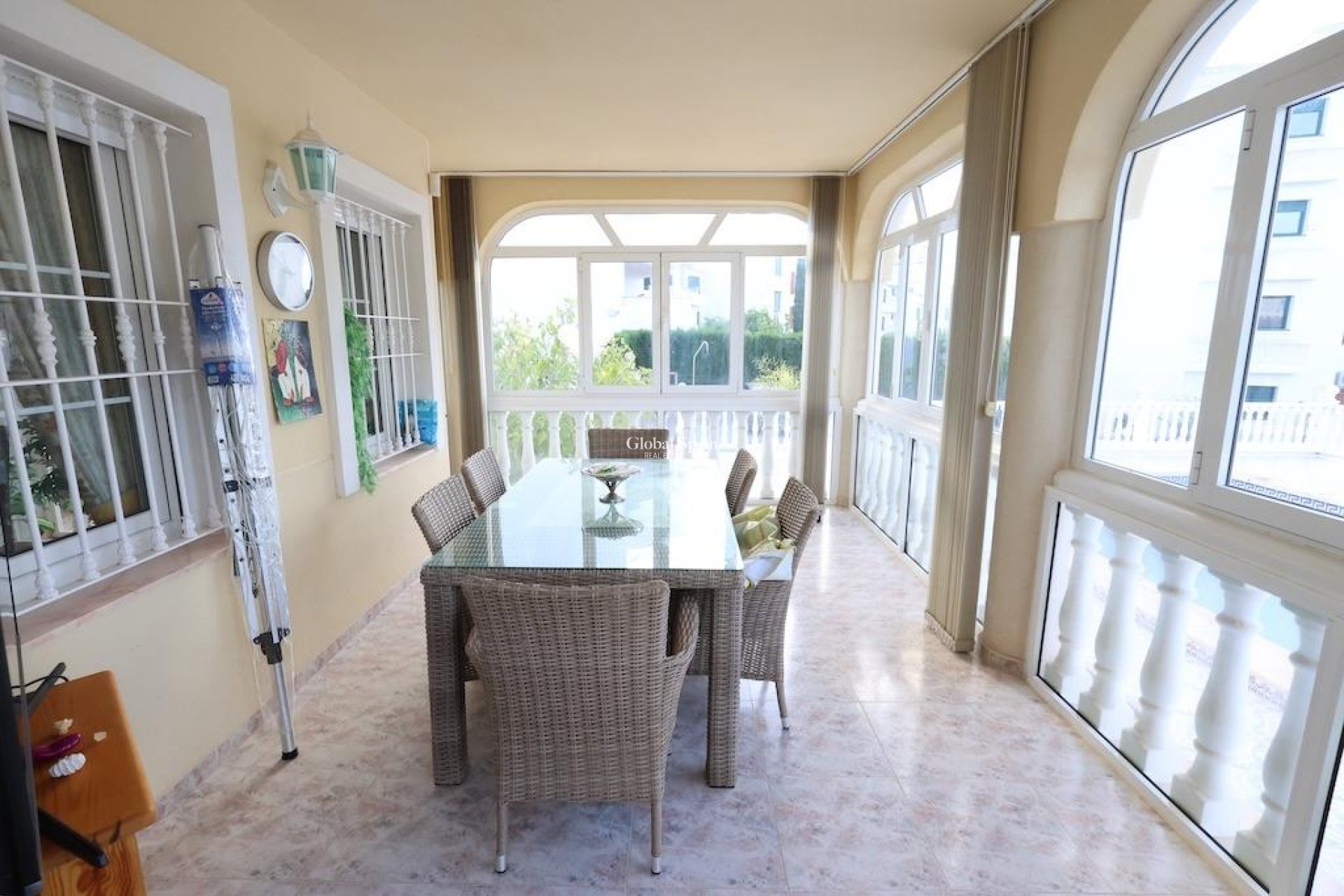 Resale - Villa -
ORIHUELA COSTA - Villamartín-Las Filipinas