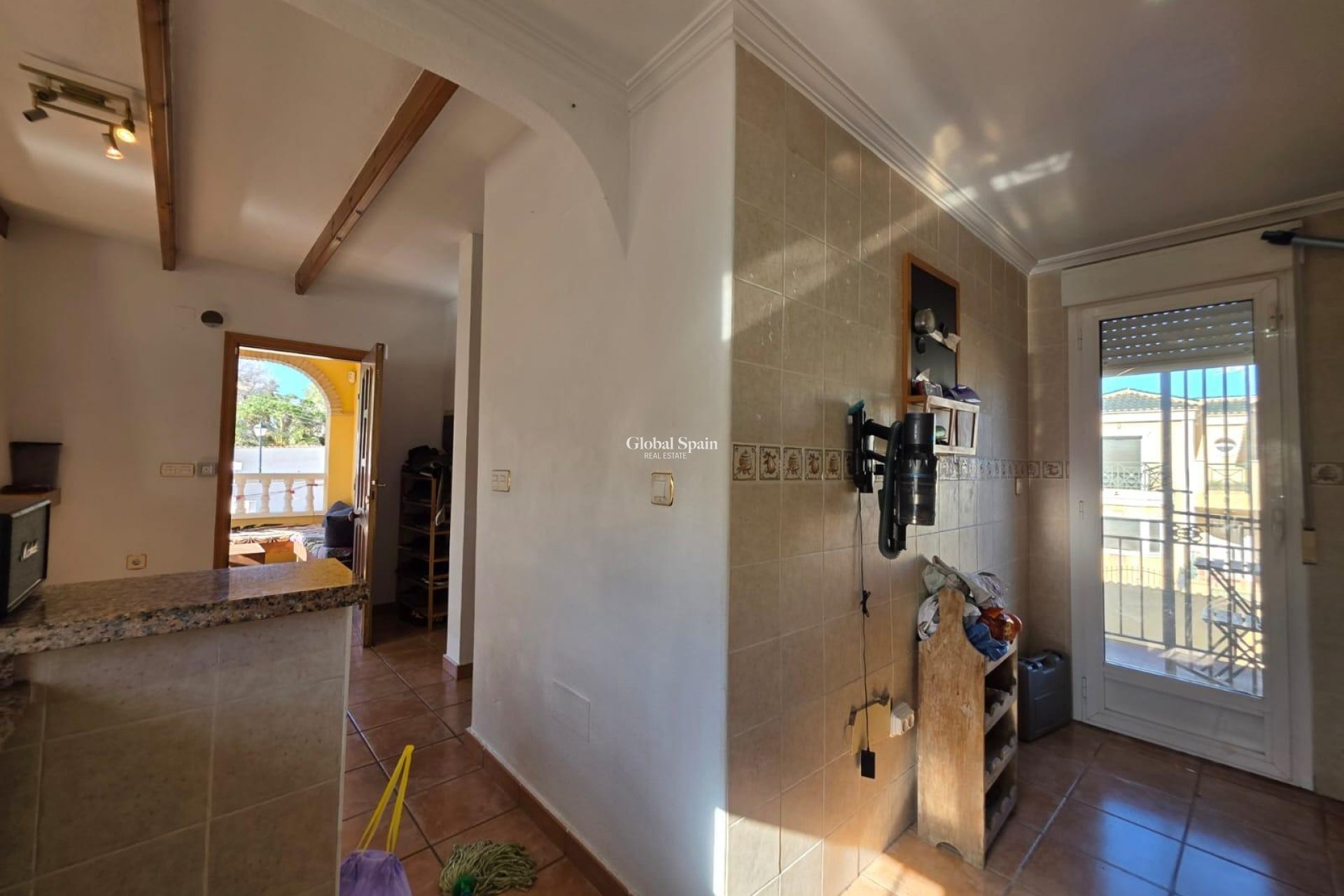 Resale - VILLA -
ORIHUELA COSTA - VILLAMARTÍN