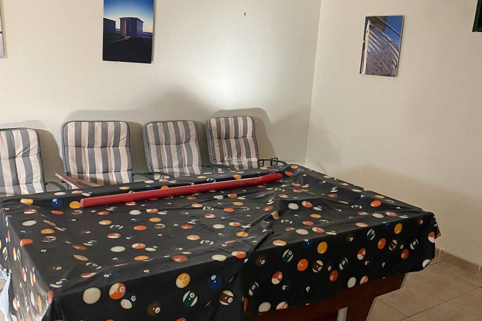 Resale - VILLA -
ORIHUELA COSTA - VILLAMARTÍN