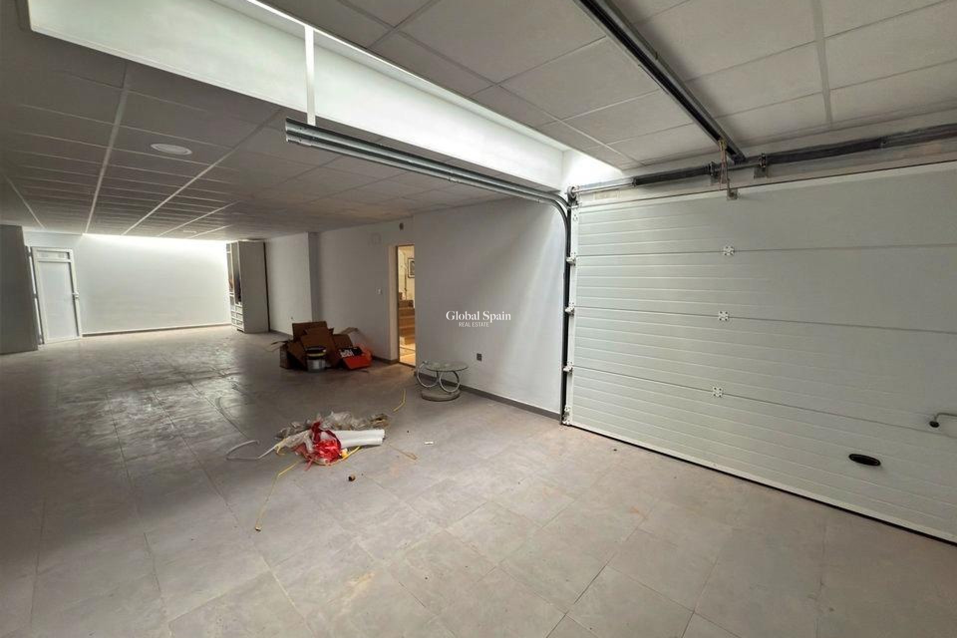 Resale - VILLA -
ORIHUELA COSTA - VILLAMARTÍN