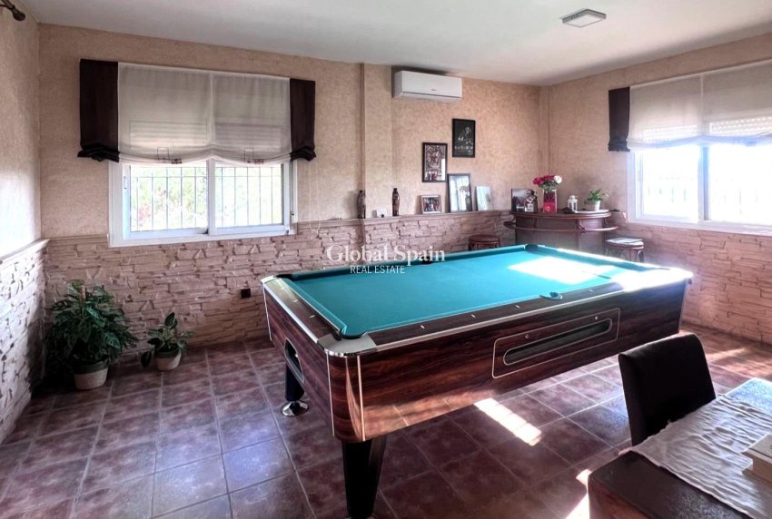 Resale - VILLA -
ORIHUELA - Desamparados-hurchillo-torremendo