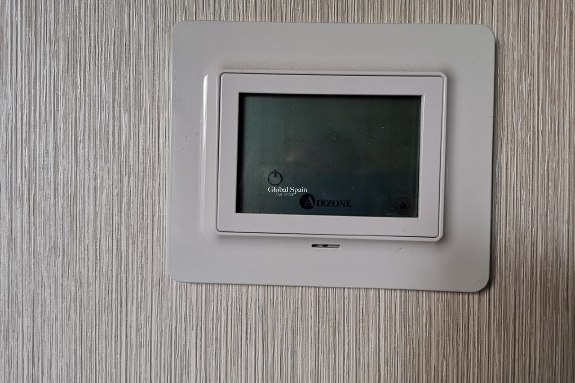 Resale - VILLA -
ORIHUELA - Inland