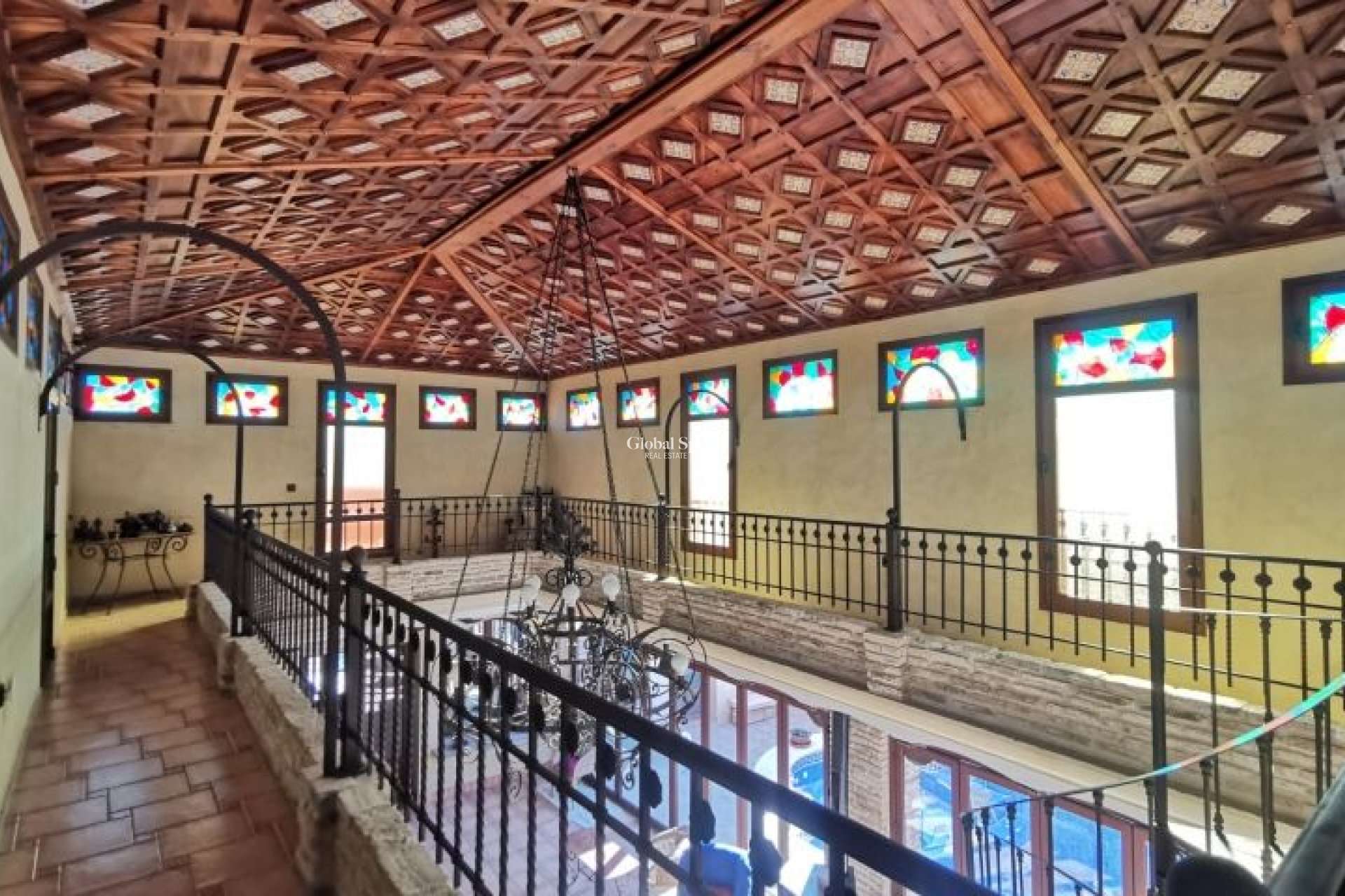 Resale - VILLA -
ORIHUELA - Inland