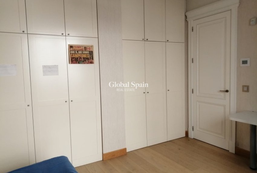 Resale - VILLA -
ORIHUELA - Inland