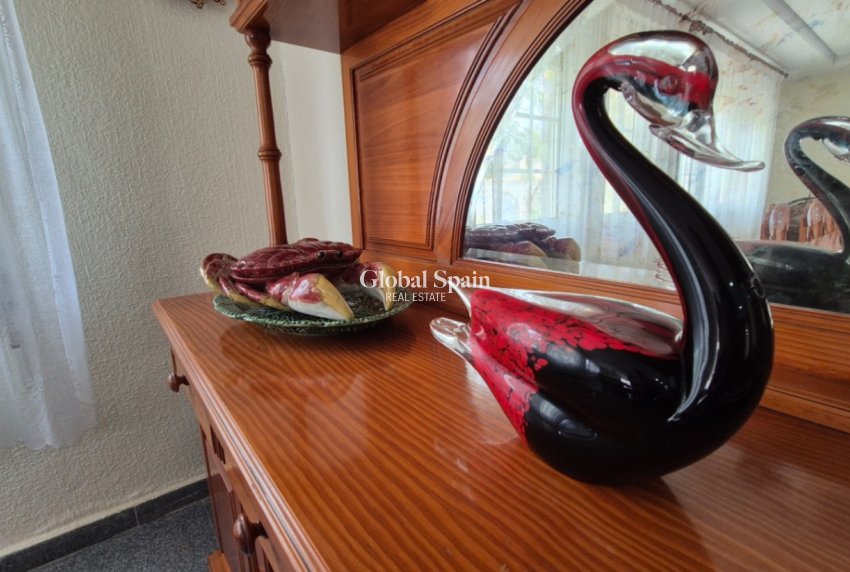 Resale - VILLA -
ORIHUELA - Inland