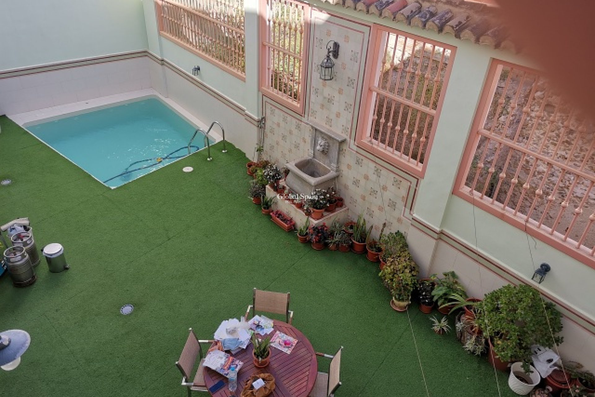 Resale - VILLA -
ORIHUELA - Inland