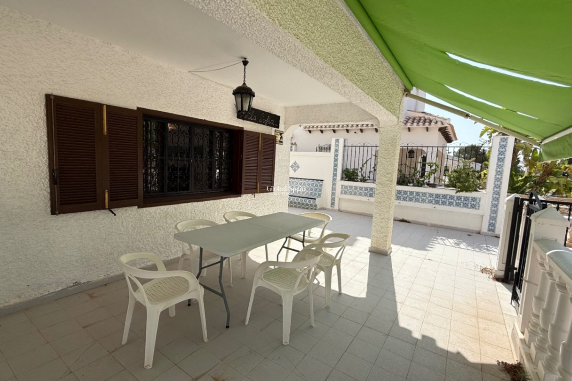 Resale - VILLA -
ORIHUELA - Inland