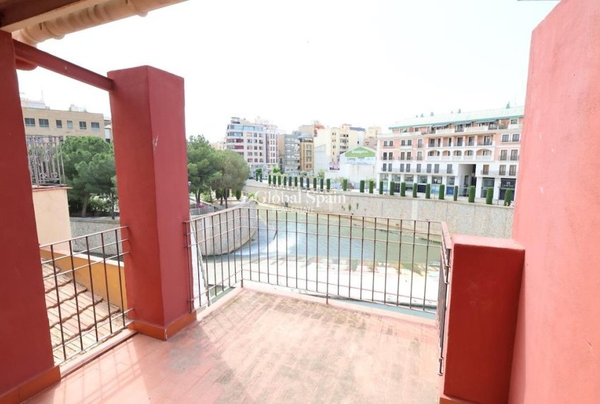Resale - VILLA -
ORIHUELA - Inland