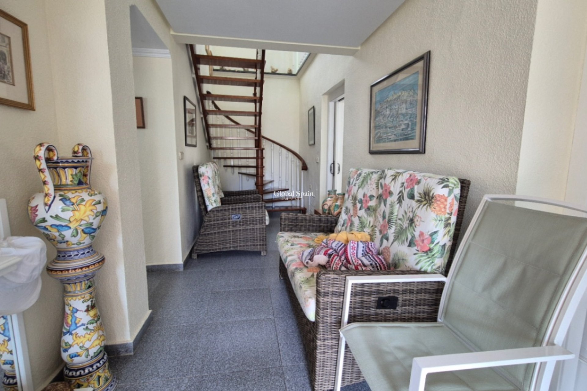Resale - VILLA -
ORIHUELA - Inland