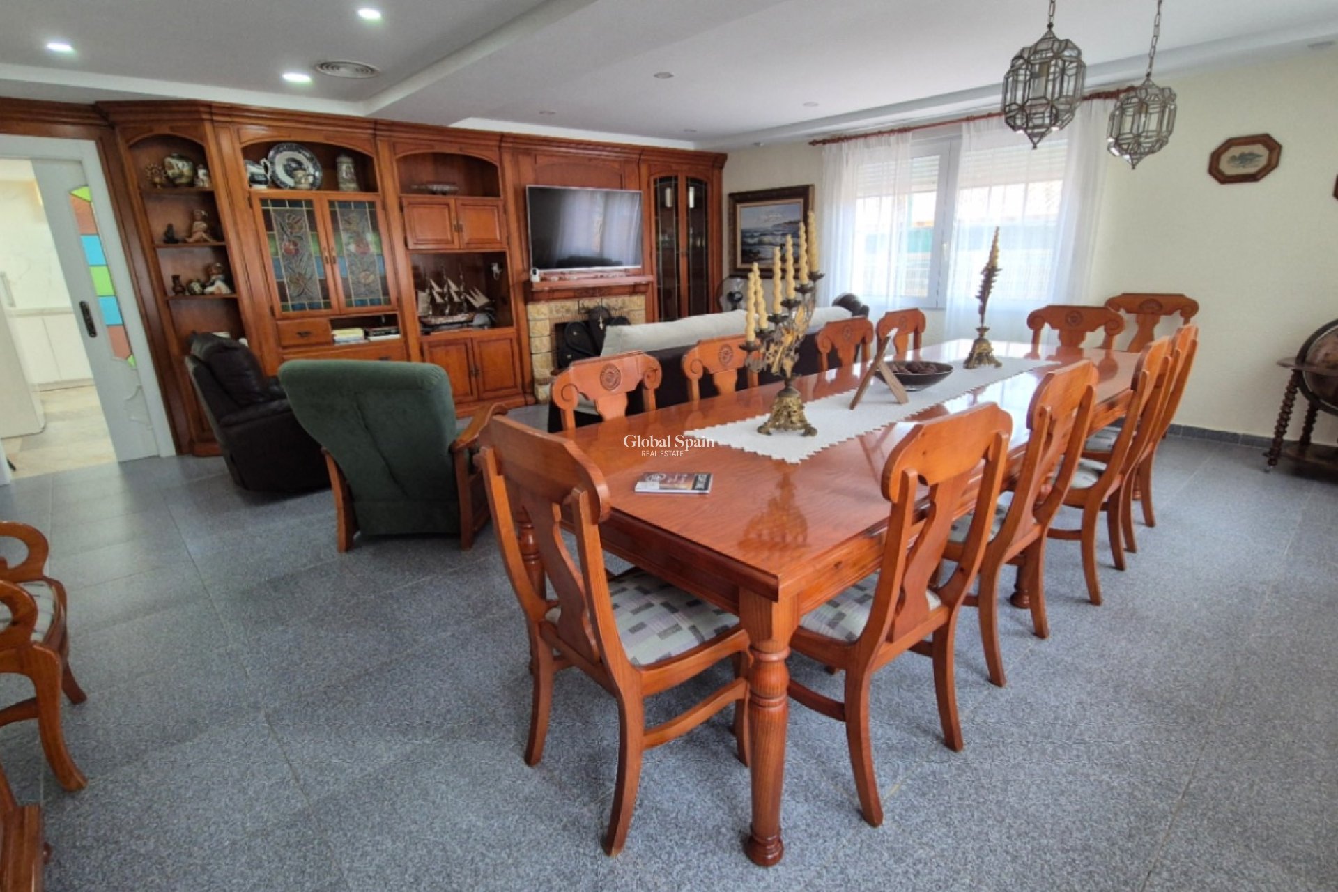 Resale - VILLA -
ORIHUELA - Inland