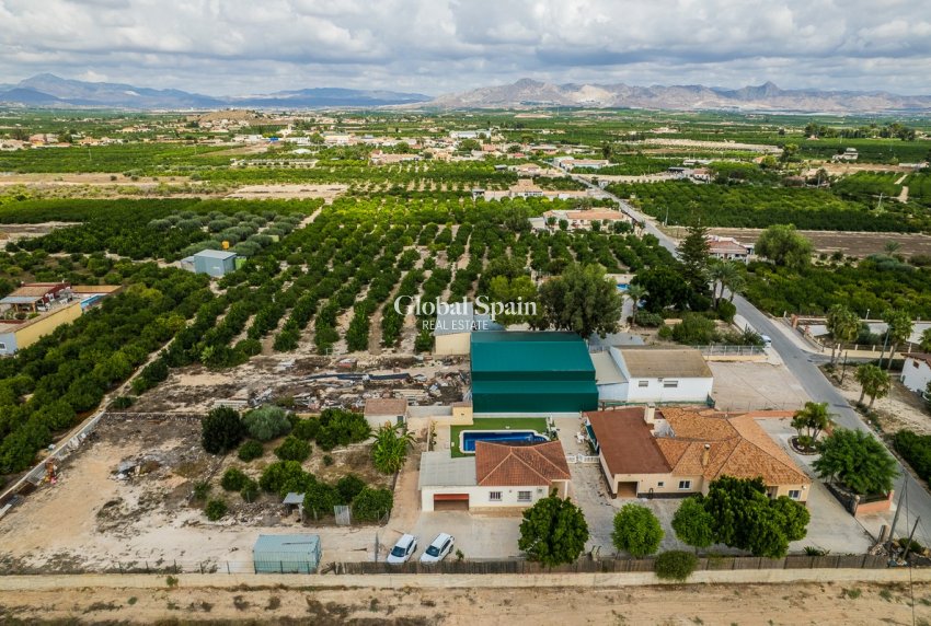 Resale - VILLA -
ORIHUELA - La Matanza